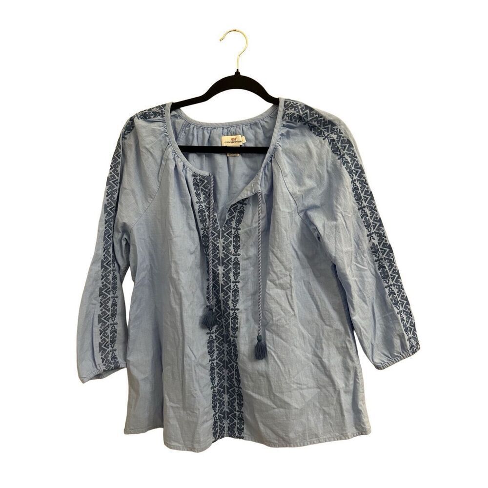 EUC Vineyard Vines Embroidered Peasant blouse S